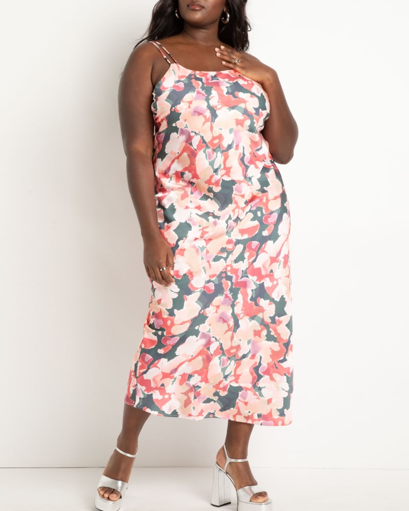 Front of a model wearing a size 16 Bias Cut Slip Dress in Splash of Spring by ELOQUII. | dia_product_style_image_id:272786